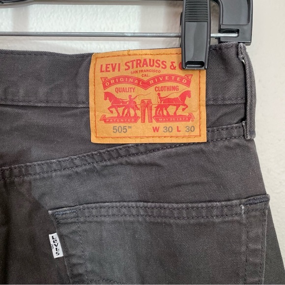 Levi's 505 Slim Jeans in Charcoal Size W30 L30 - Picture 3 of 5